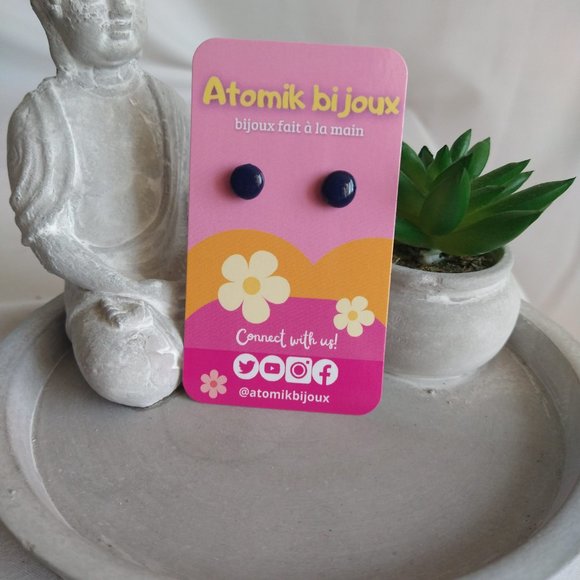 Handmade white polymer clay earrings. Boucles d'oreilles fait à la main - Picture 2 of 7